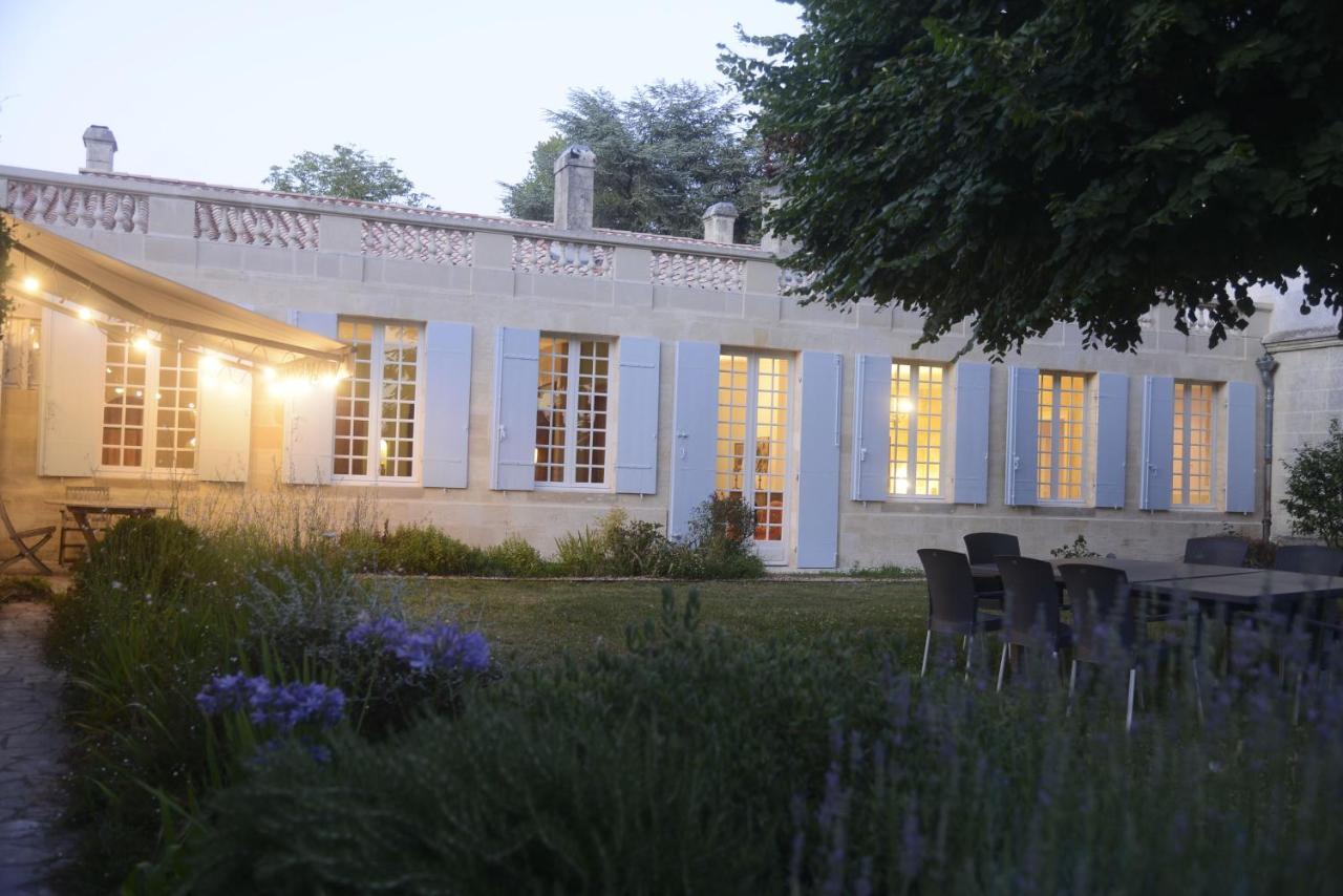 Chateau Rosemont - Grande Maison Familiale Campagne Dans Le Medoc Avec Piscine Et Tennis A 15 Mn Bordeaux Labarde 외부 사진