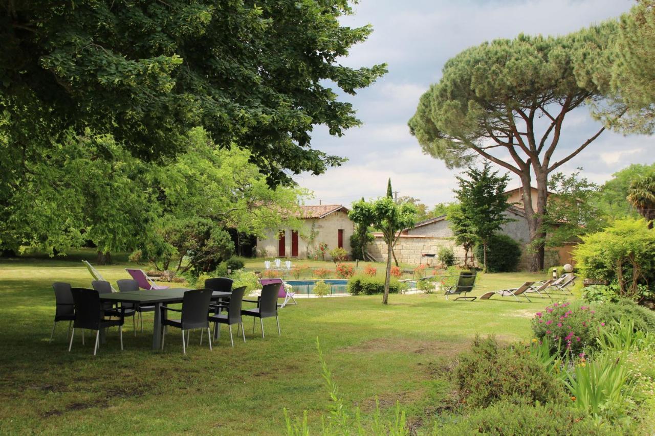 Chateau Rosemont - Grande Maison Familiale Campagne Dans Le Medoc Avec Piscine Et Tennis A 15 Mn Bordeaux Labarde 외부 사진