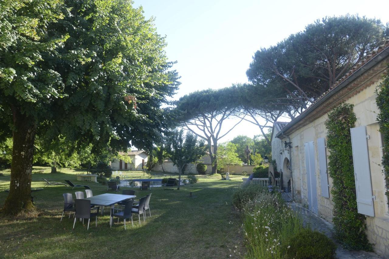 Chateau Rosemont - Grande Maison Familiale Campagne Dans Le Medoc Avec Piscine Et Tennis A 15 Mn Bordeaux Labarde 외부 사진