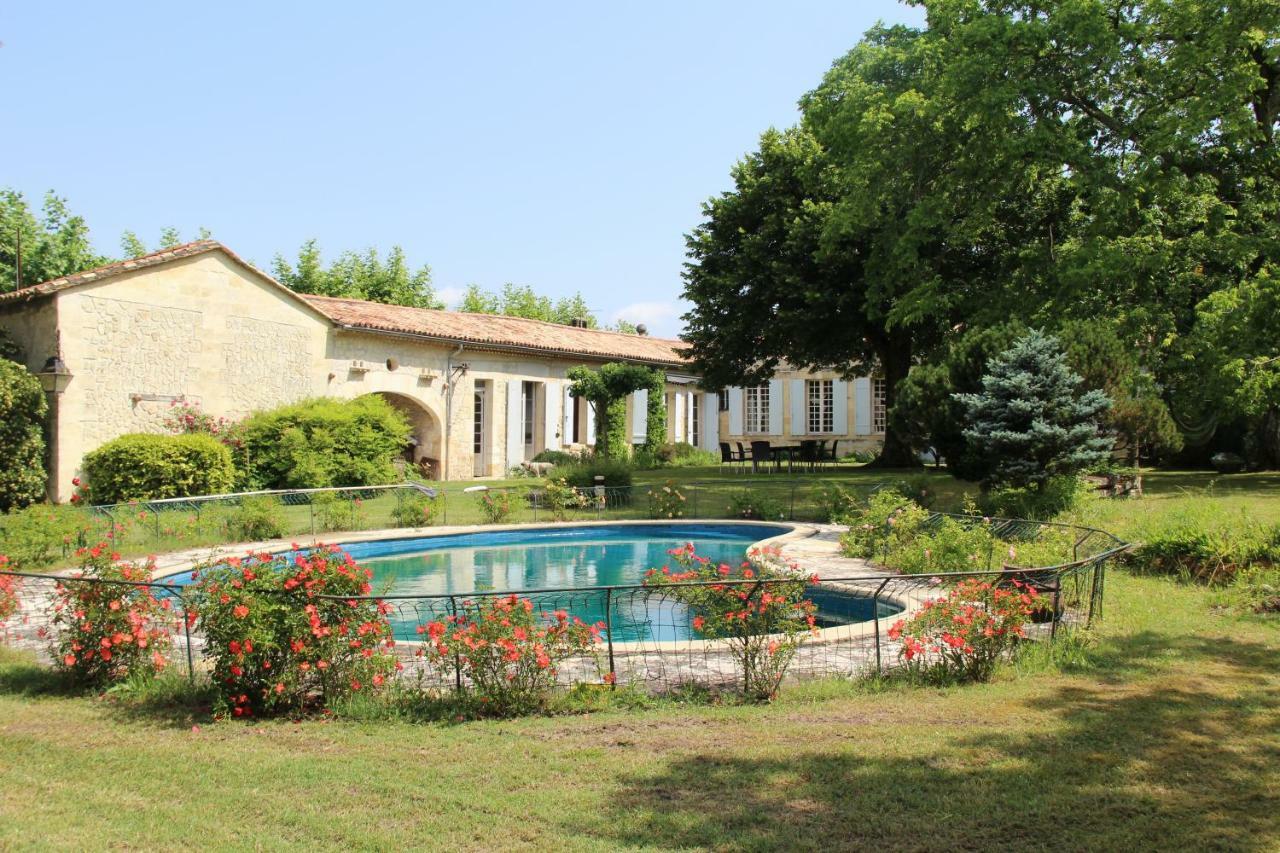 Chateau Rosemont - Grande Maison Familiale Campagne Dans Le Medoc Avec Piscine Et Tennis A 15 Mn Bordeaux Labarde 외부 사진